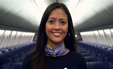 The average flights an attendant makes in 1 month is 72-80. . Southwest flight attendant job
